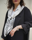 روسری رزا