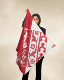 روسری نغمه سرخ