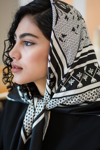 روسری طرح سیاه چادر-اوت لت