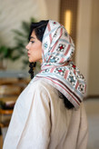 روسری طرح چشمه