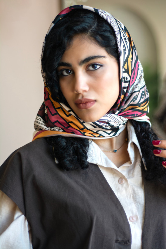 روسری طرح رنگین