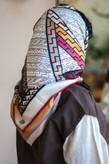 روسری طرح رنگین